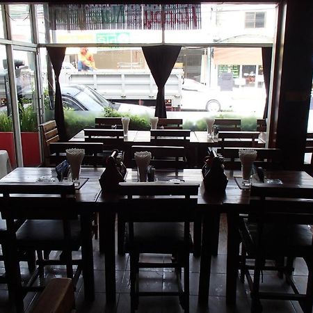 Little Austria Tams Guesthouse Chaweng  Exterior photo