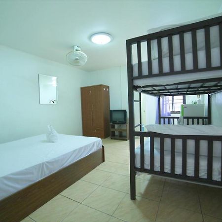 Little Austria Tams Guesthouse Chaweng  Exterior photo