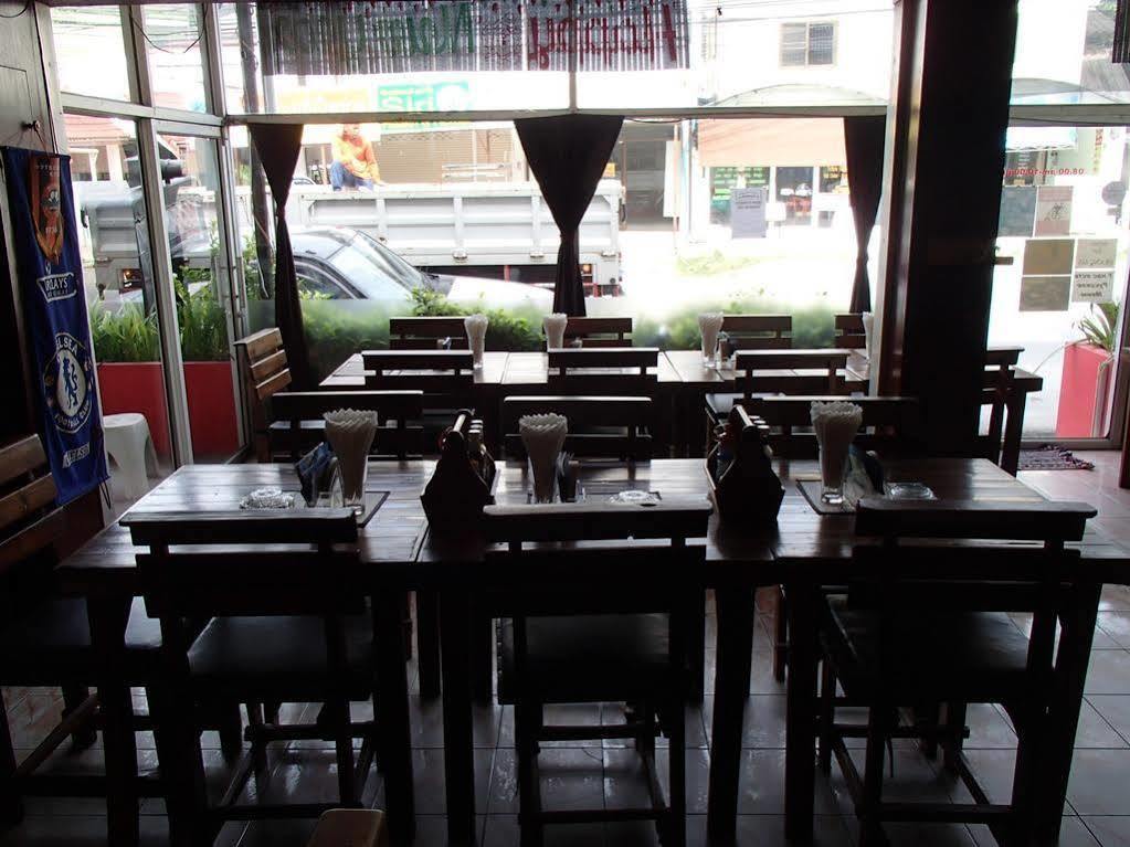 Little Austria Tams Guesthouse Chaweng  Exterior photo