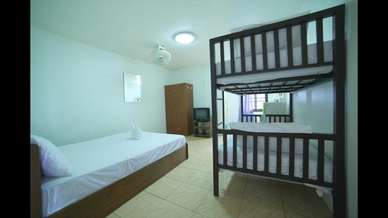 Little Austria Tams Guesthouse Chaweng  Exterior photo
